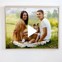 Фотография на холсте 60х40 в раме молочно-белого цвета