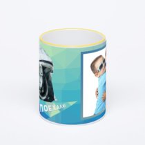 Кружка с желтой ручкой и ободком