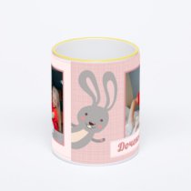 Кружка с желтой ручкой и ободком