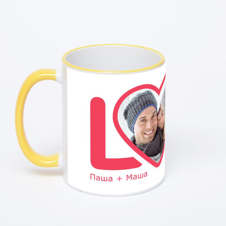 Кружка с желтой ручкой и ободком