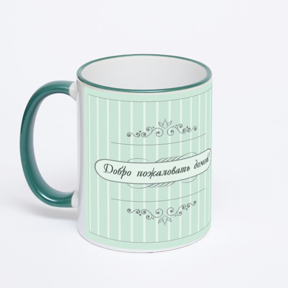 Кружка с зеленой ручкой и ободком