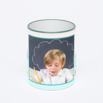 Кружка с зеленой ручкой и ободком