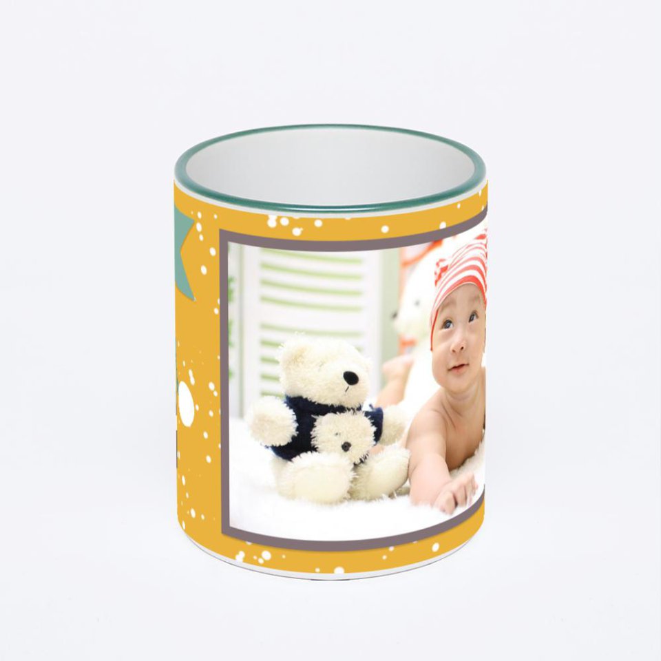 Кружка с зеленой ручкой и ободком