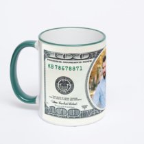 Кружка с зеленой ручкой и ободком