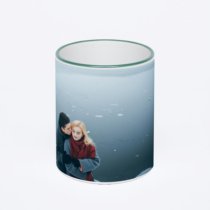 Кружка с зеленой ручкой и ободком