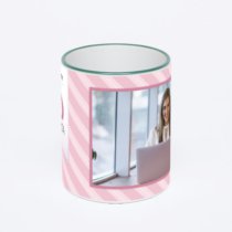 Кружка с зеленой ручкой и ободком