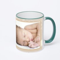 Кружка с зеленой ручкой и ободком