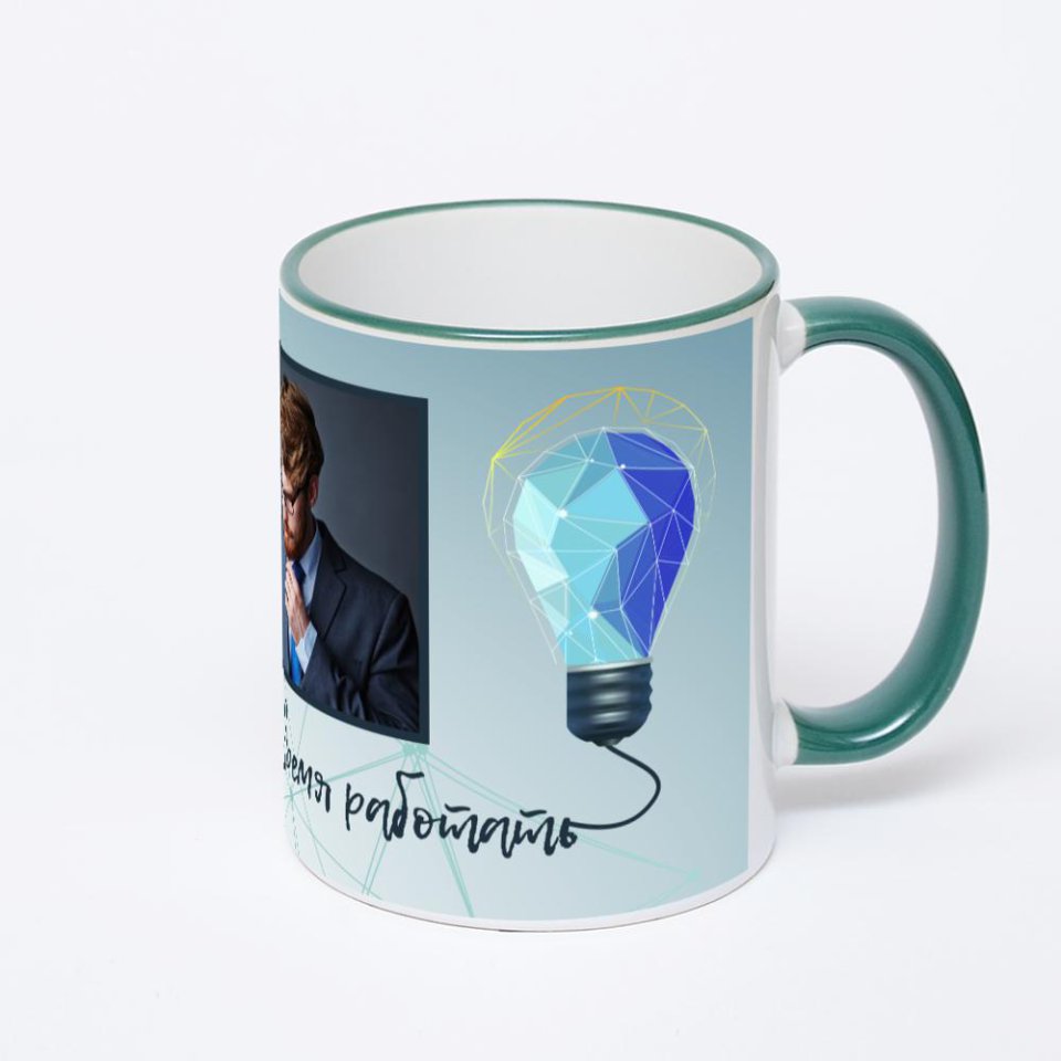 Кружка с зеленой ручкой и ободком