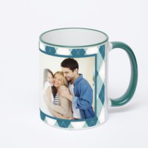 Кружка с зеленой ручкой и ободком