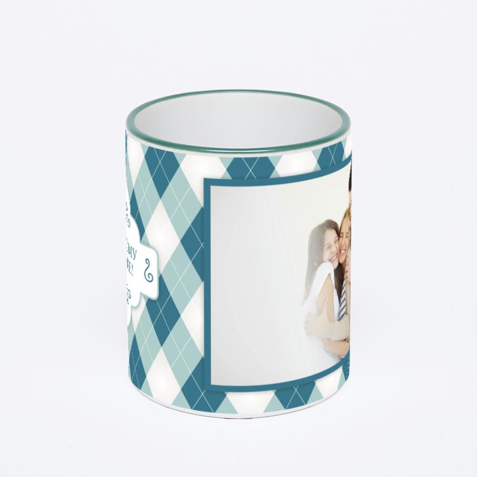 Кружка с зеленой ручкой и ободком