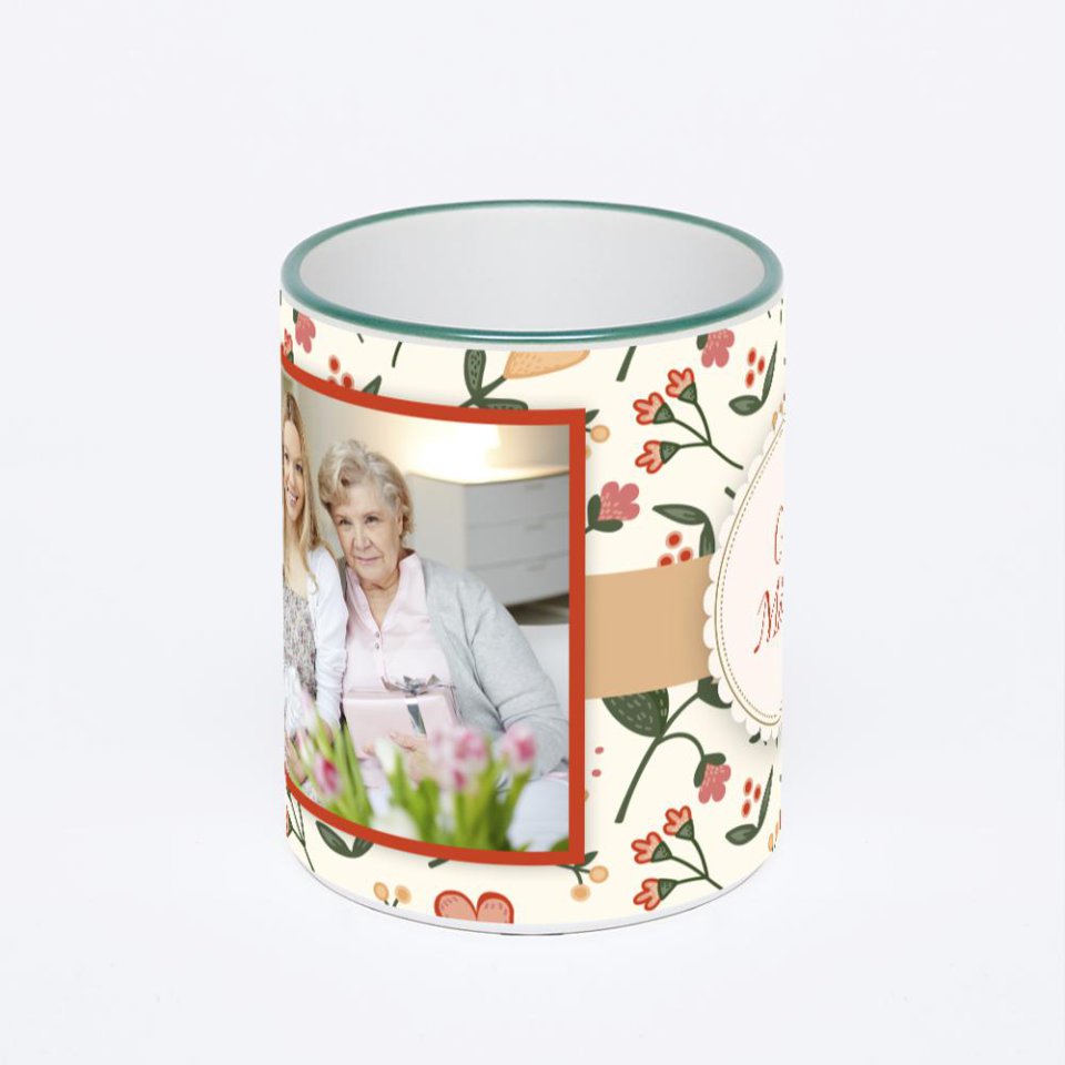 Кружка с зеленой ручкой и ободком