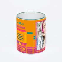 Кружка с зеленой ручкой и ободком