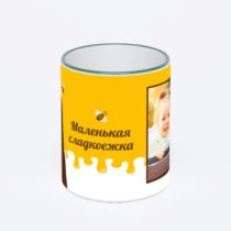 Кружка с зеленой ручкой и ободком