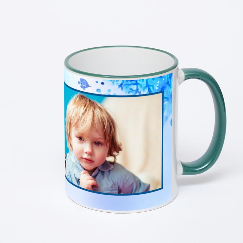 Кружка с зеленой ручкой и ободком