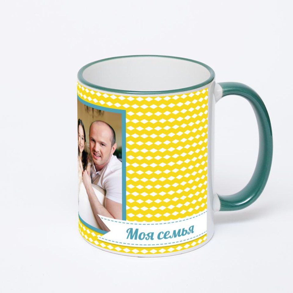 Кружка с зеленой ручкой и ободком