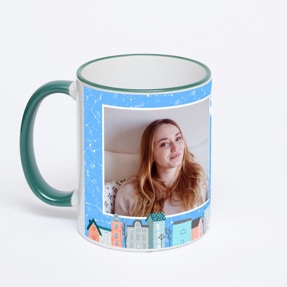 Кружка с зеленой ручкой и ободком