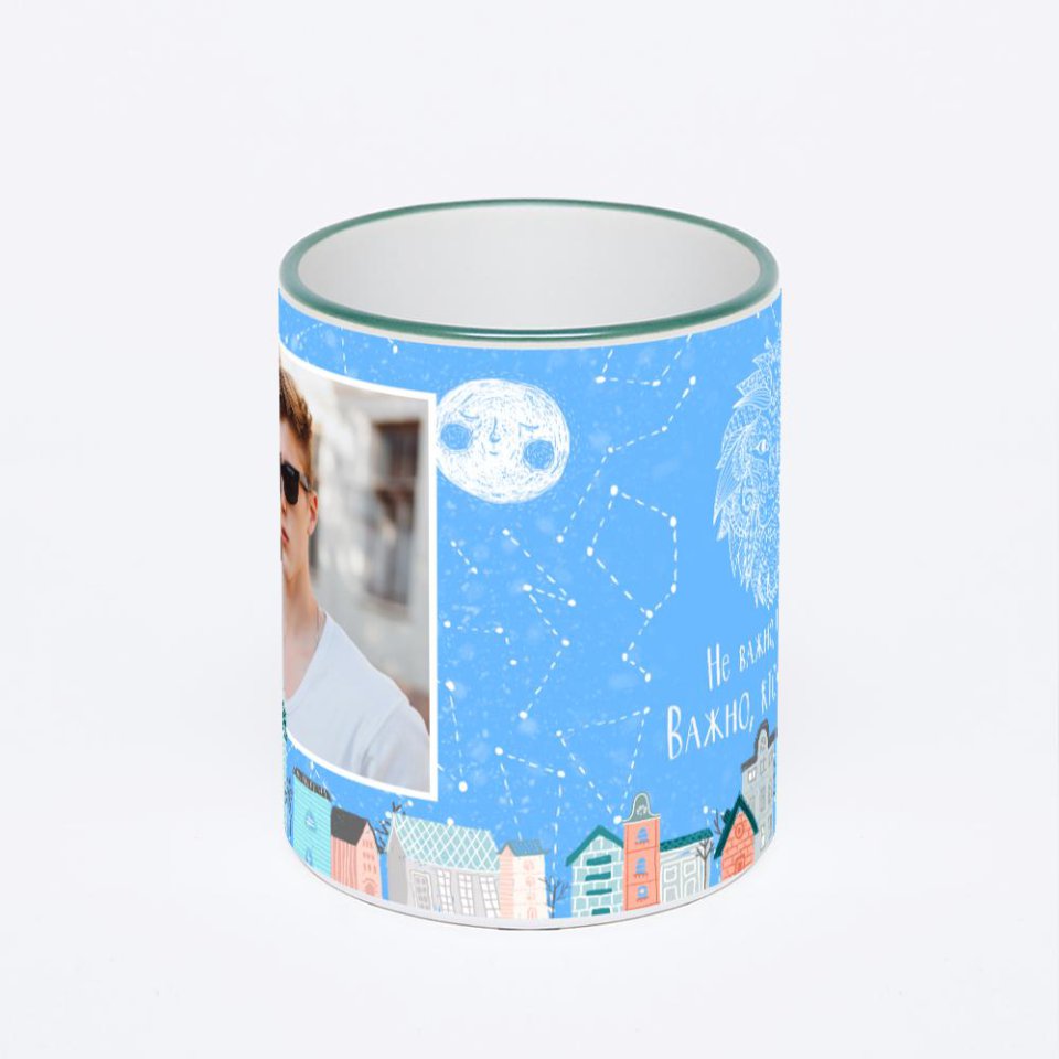 Кружка с зеленой ручкой и ободком