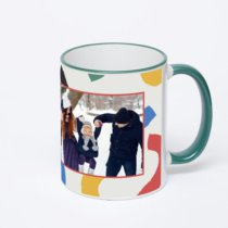 Кружка с зеленой ручкой и ободком