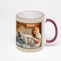 Кружка с бордовой ручкой и ободком