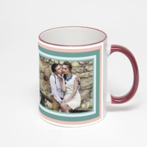 Кружка с бордовой ручкой и ободком