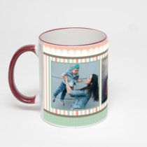 Кружка с бордовой ручкой и ободком