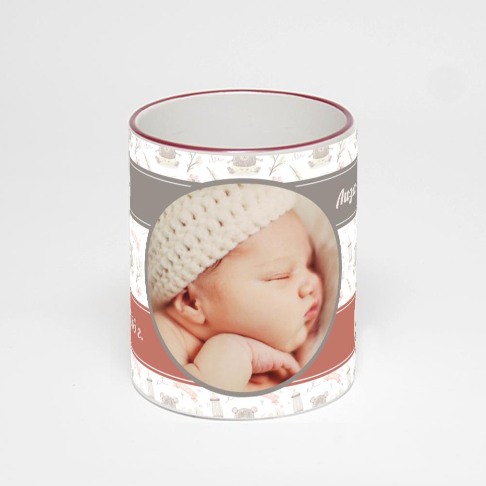 Кружка с бордовой ручкой и ободком