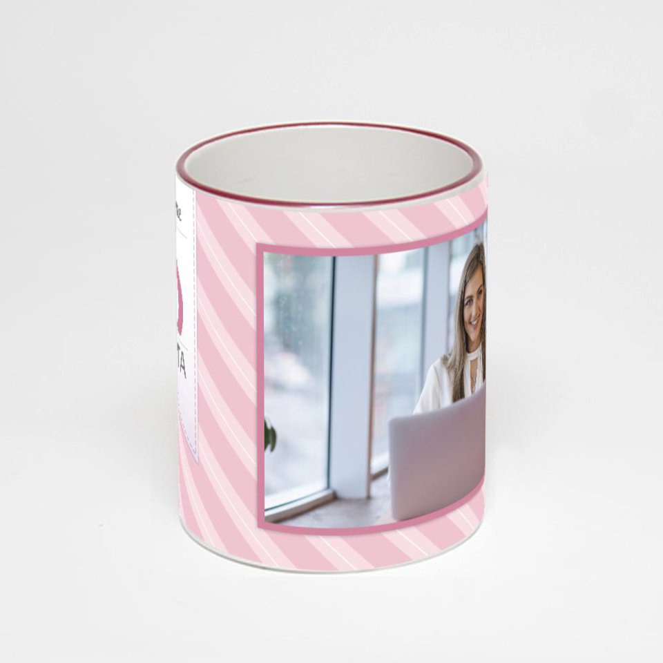 Кружка с бордовой ручкой и ободком