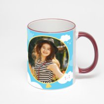 Кружка с бордовой ручкой и ободком