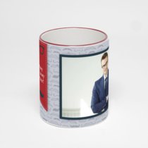 Кружка с бордовой ручкой и ободком