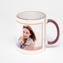 Кружка с бордовой ручкой и ободком