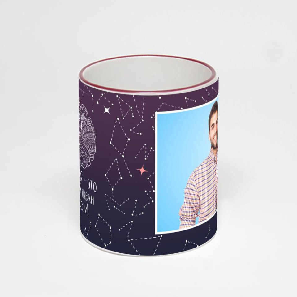 Кружка с бордовой ручкой и ободком