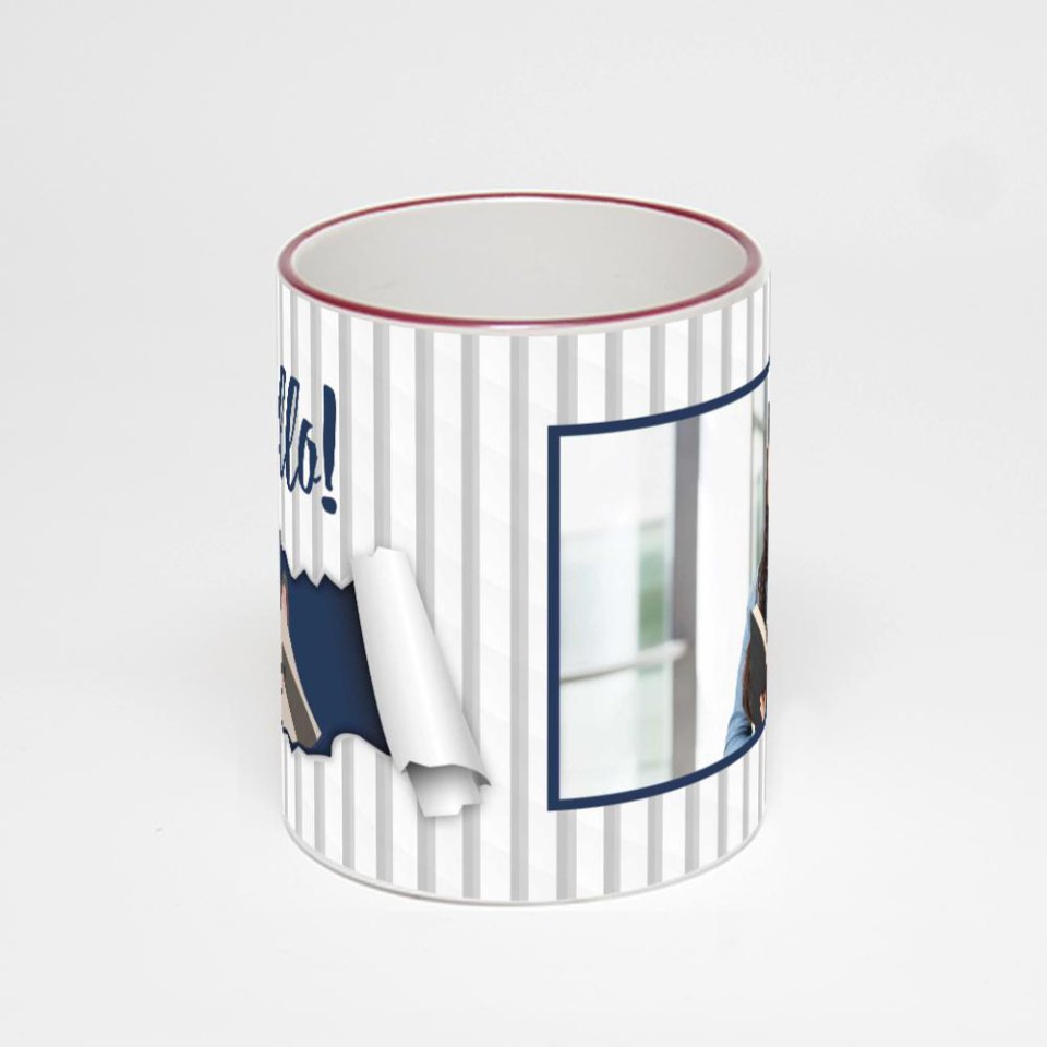 Кружка с бордовой ручкой и ободком