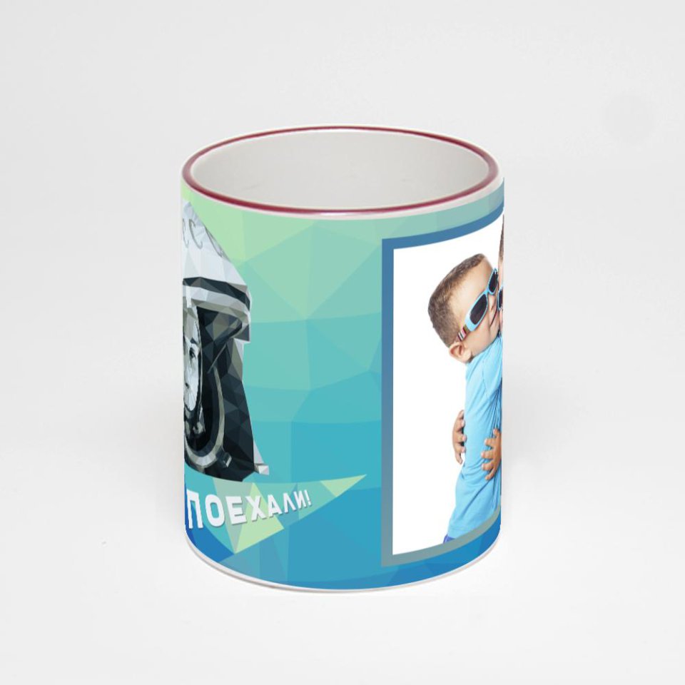 Кружка с бордовой ручкой и ободком