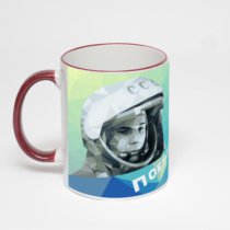 Кружка с бордовой ручкой и ободком