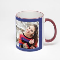 Кружка с бордовой ручкой и ободком