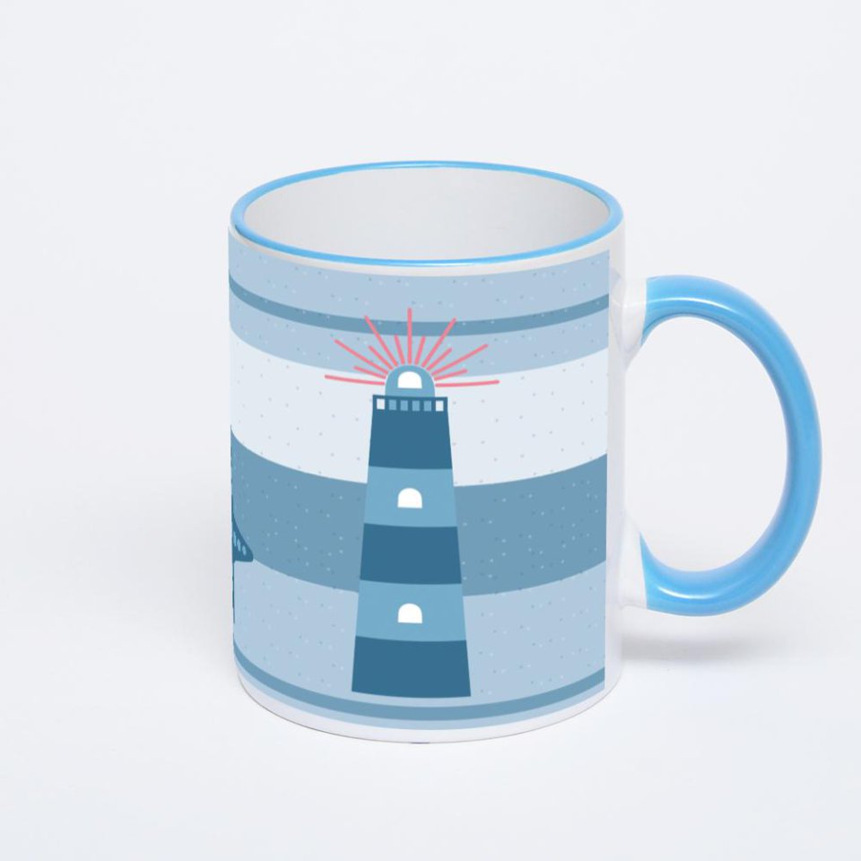 Кружка с синей ручкой и ободком