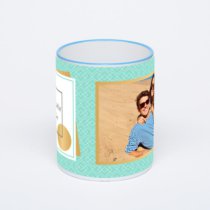 Кружка с синей ручкой и ободком