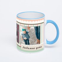 Кружка с синей ручкой и ободком