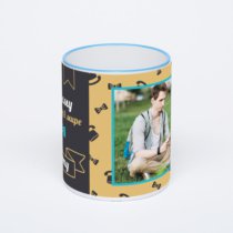 Кружка с синей ручкой и ободком