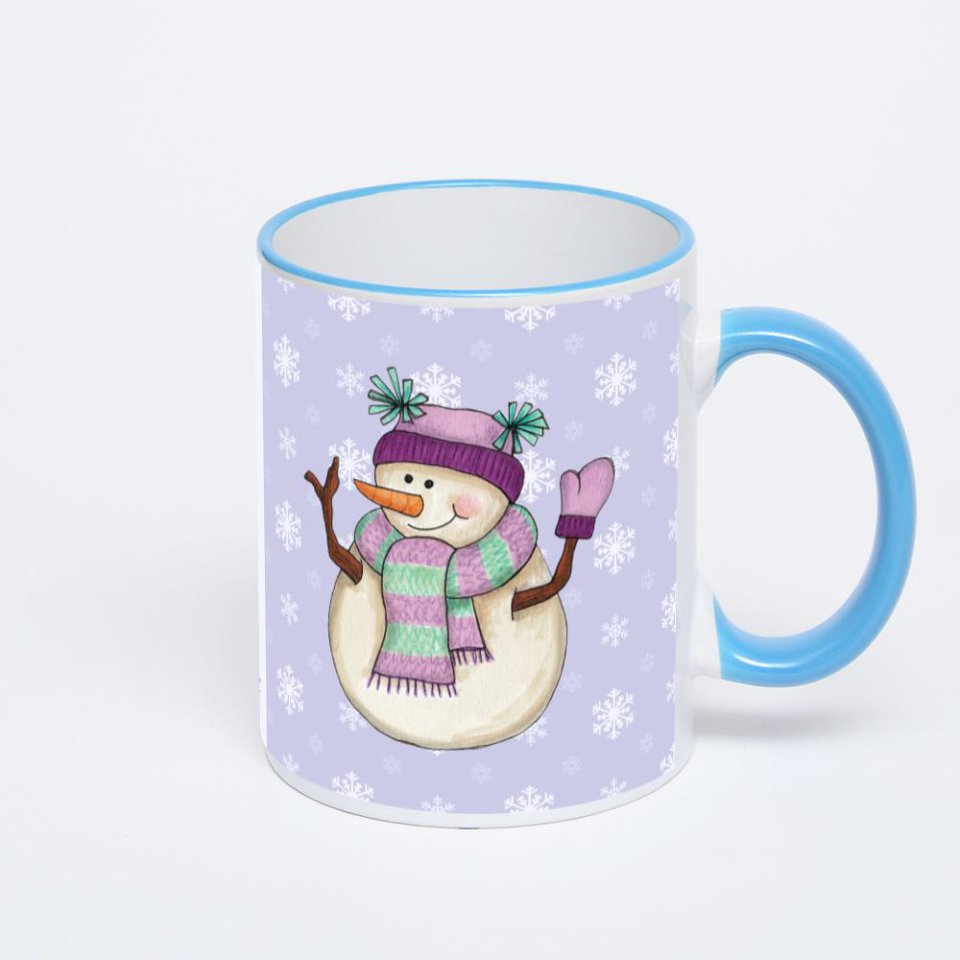 Кружка с синей ручкой и ободком