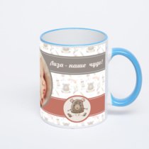 Кружка с синей ручкой и ободком