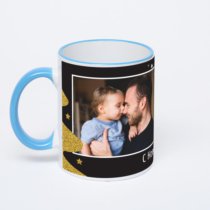 Кружка с синей ручкой и ободком