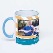 Кружка с синей ручкой и ободком