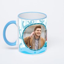 Кружка с синей ручкой и ободком