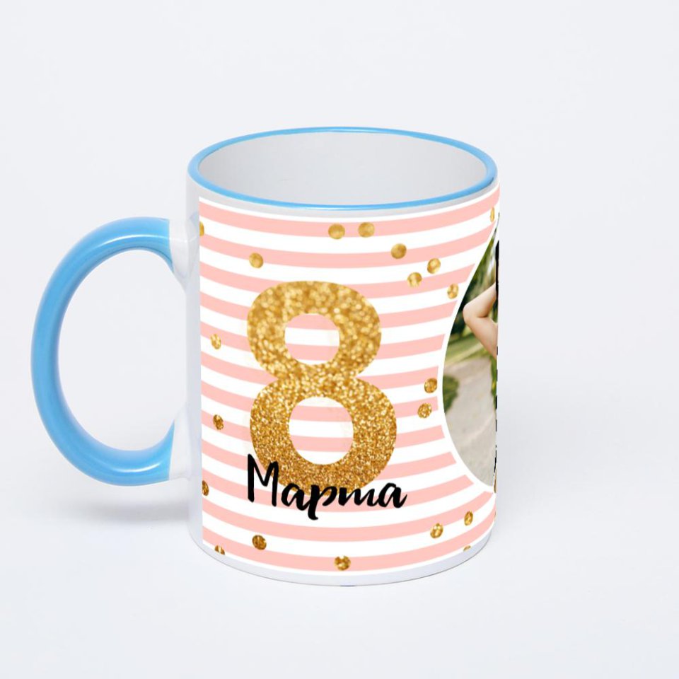 Кружка с синей ручкой и ободком