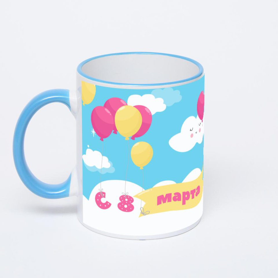 Кружка с синей ручкой и ободком