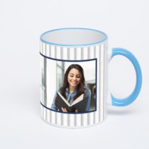 Кружка с синей ручкой и ободком