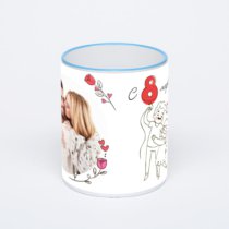 Кружка с синей ручкой и ободком