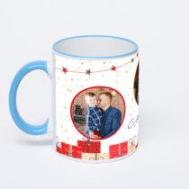 Кружка с синей ручкой и ободком