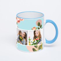 Кружка с синей ручкой и ободком